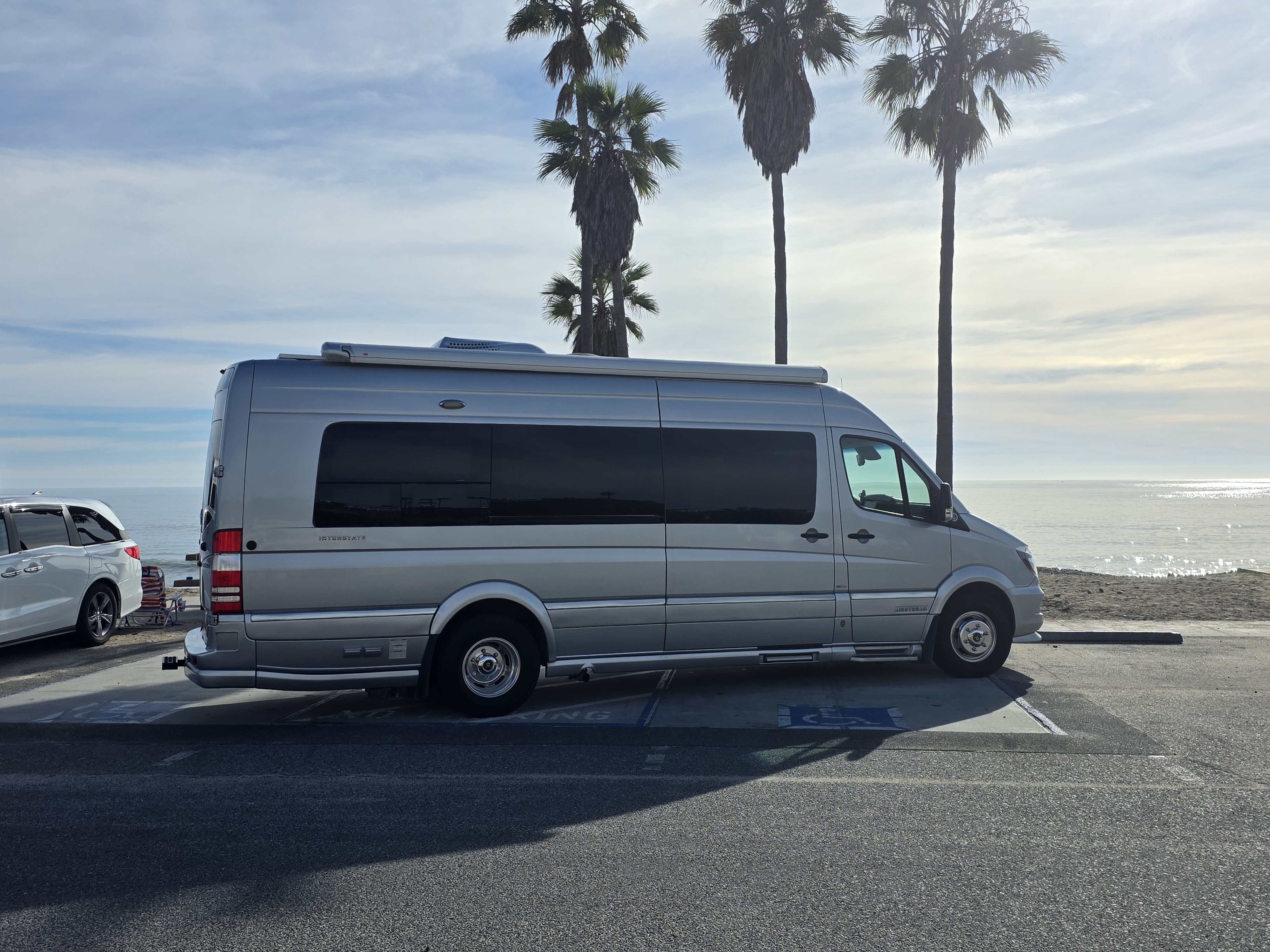 2016 Airstream INTERSTATE GRAND TOUR EXT TWIN in glendora CA