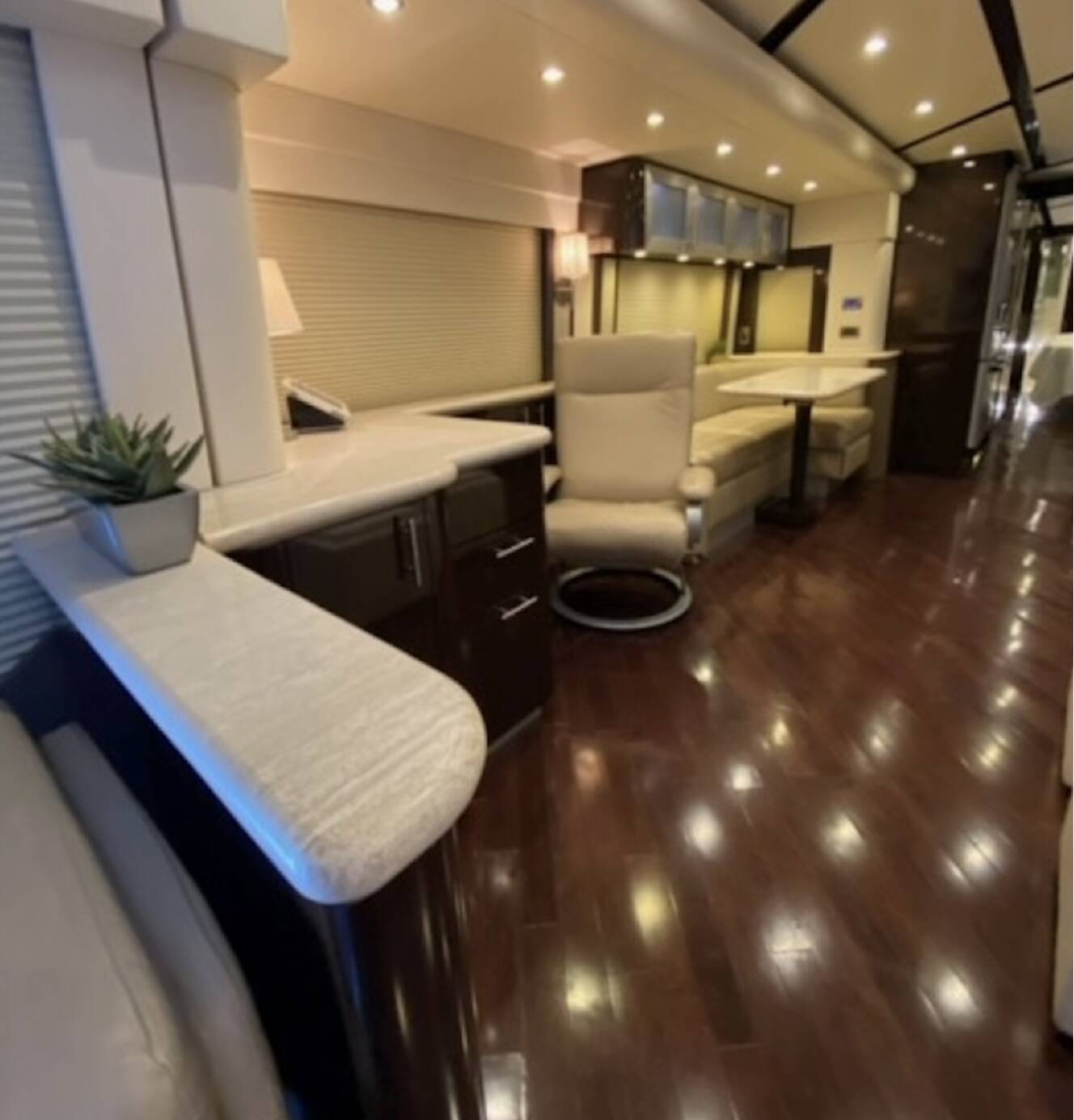 A photo of this 2012 Featherlite Coaches VANTARE H3-45