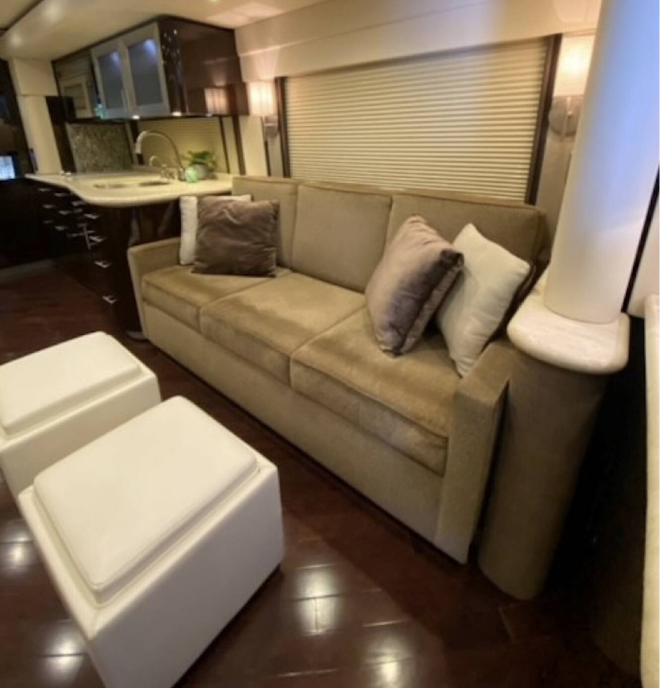 A photo of this 2012 Featherlite Coaches VANTARE H3-45