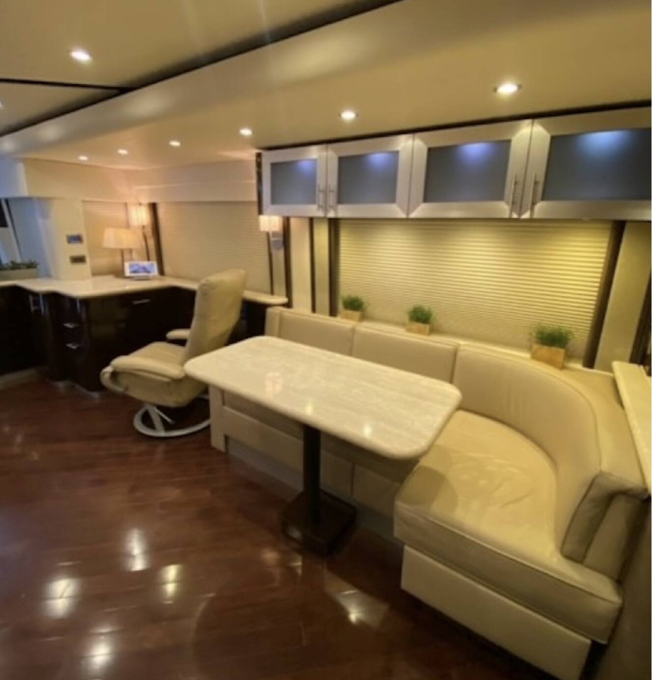 A photo of this 2012 Featherlite Coaches VANTARE H3-45