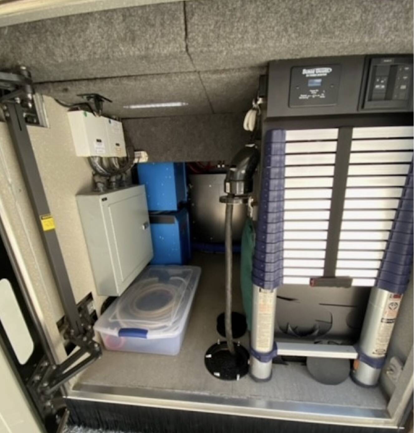 A photo of this 2012 Featherlite Coaches VANTARE H3-45
