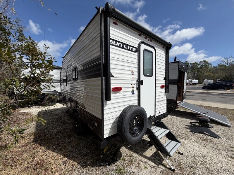 2026 SUNSET PARK RV SUN LITE 16BH