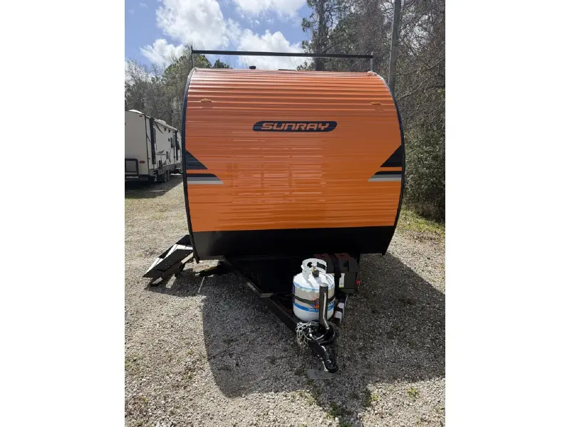 2026 SUNSET PARK RV SUNRAY 139T