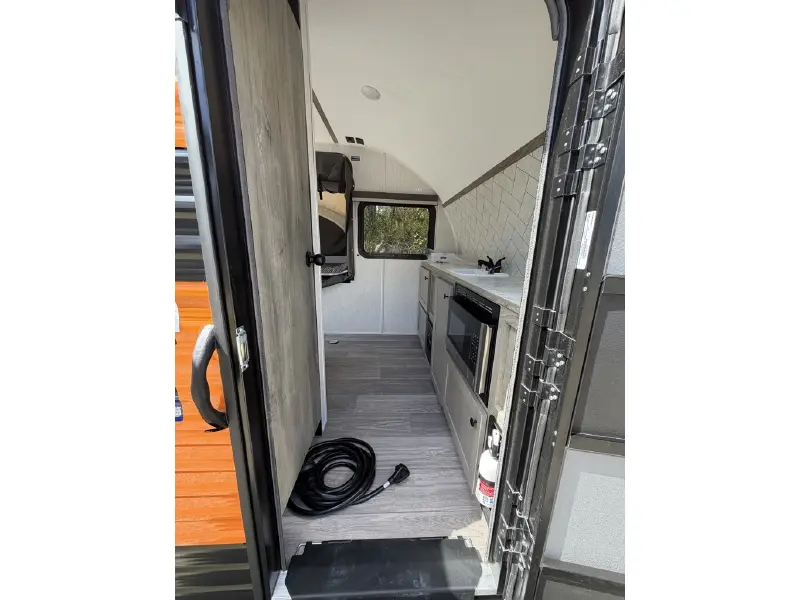 2026 SUNSET PARK RV SUNRAY 139T