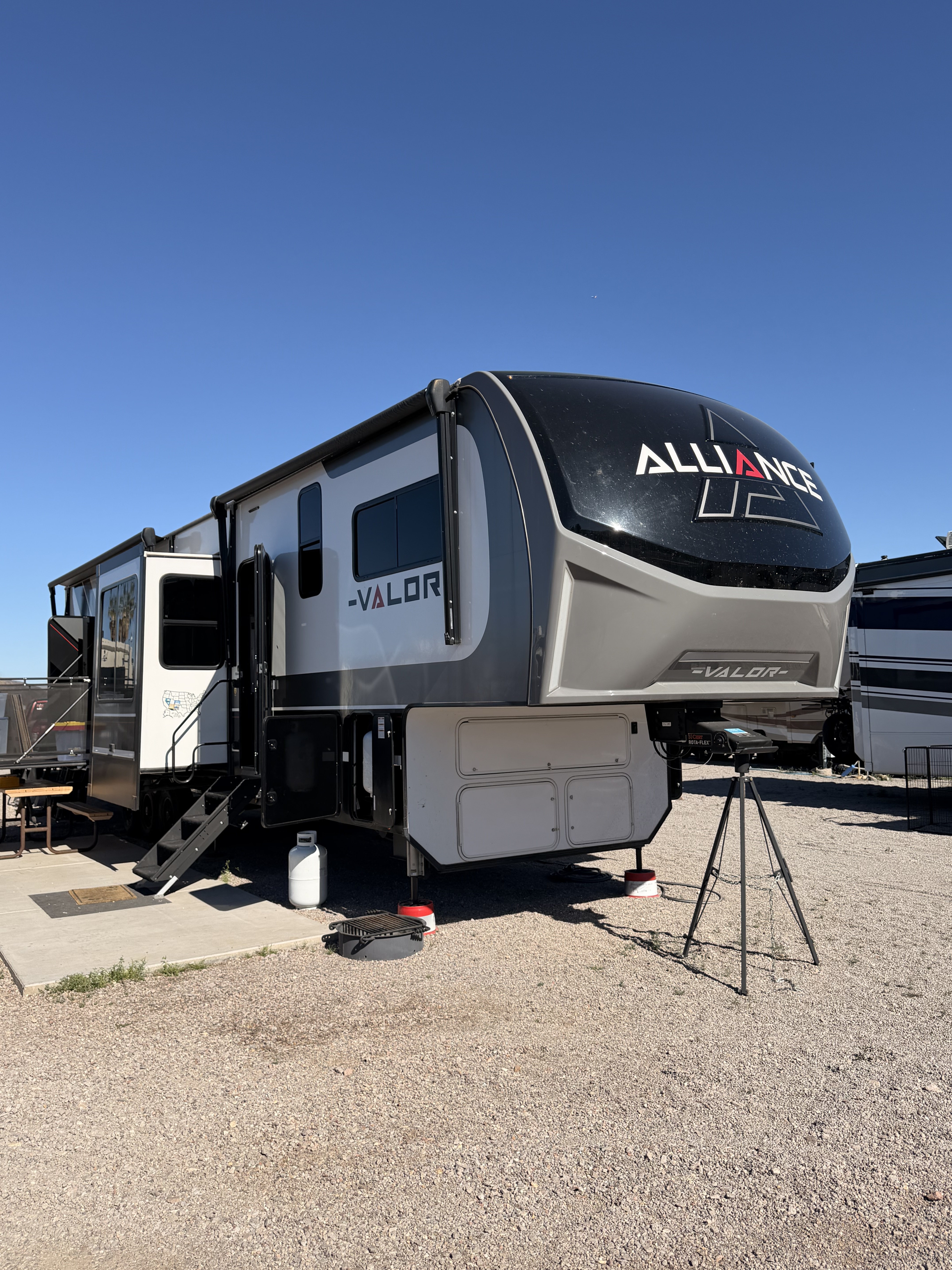 2024 Alliance Rv VALOR 42V13 RV