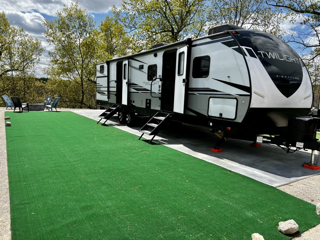 2022 Cruiser Rv Corp TWILIGHT SIGNATURE TWS3180 in glencoe MO