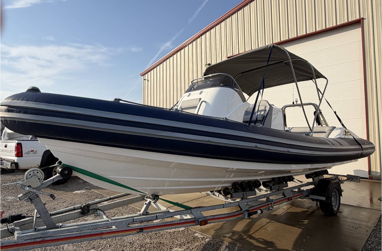A photo of this 2023 Cobra Ribs Nautique