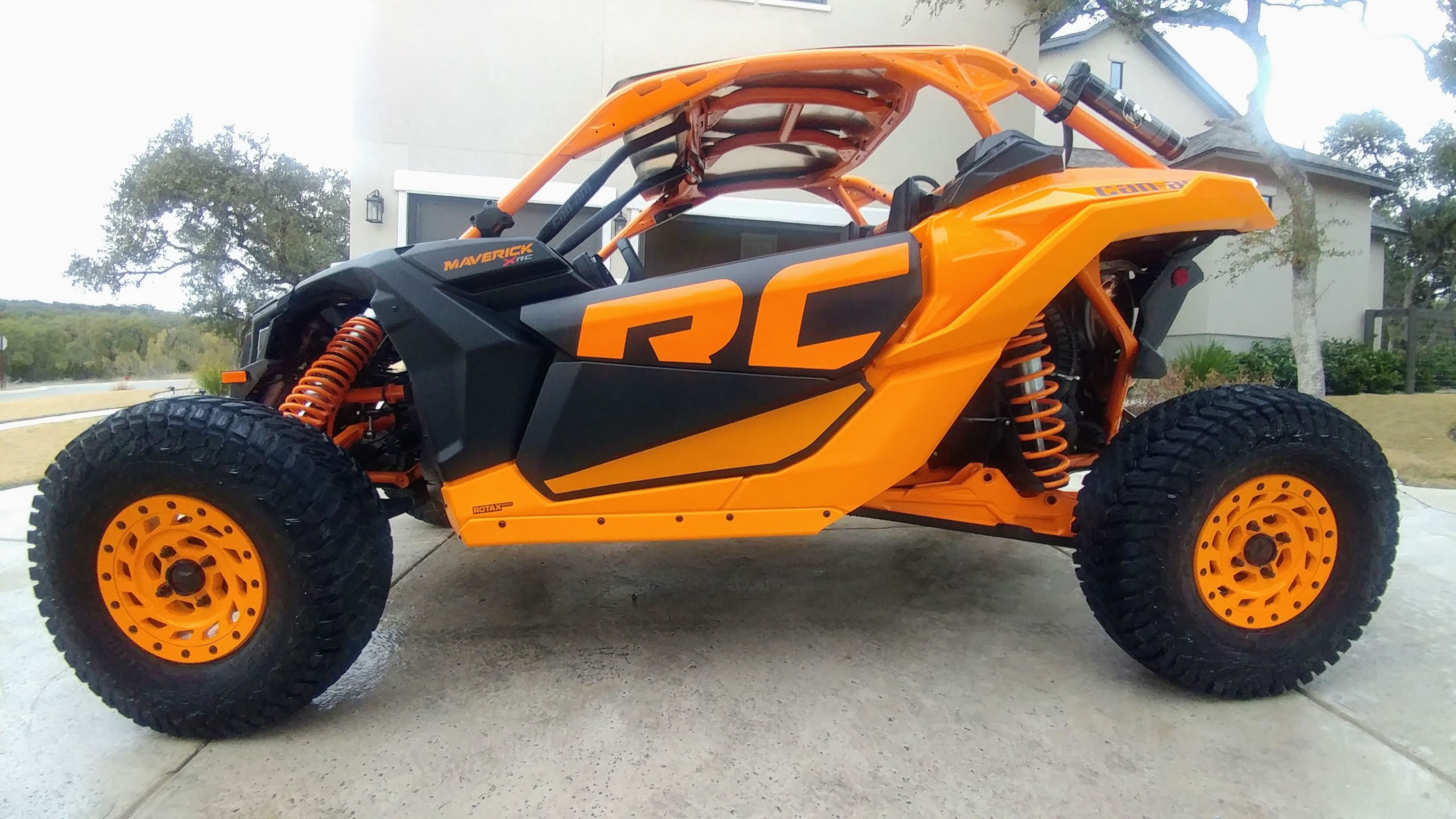 2020 Can-Am MAVERICK X3 X RC TURBO RR 72 Recreation/Utility ATV