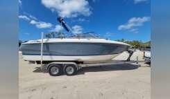 2007 Regal 2700 BOW RIDER Bowrider Boat boat