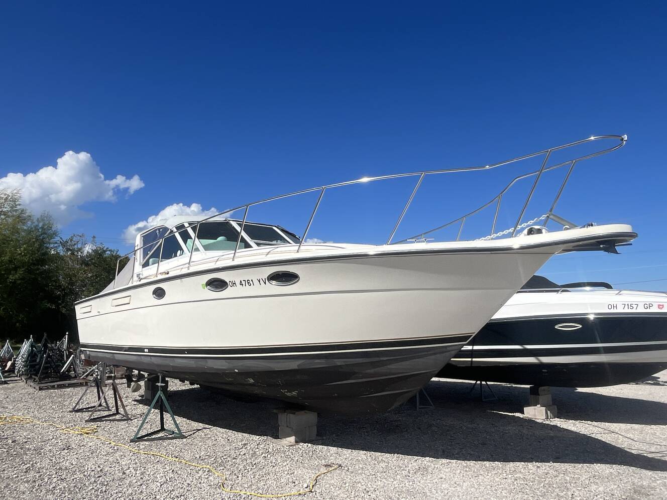 A photo of this 1987 Tiara 3100 Open