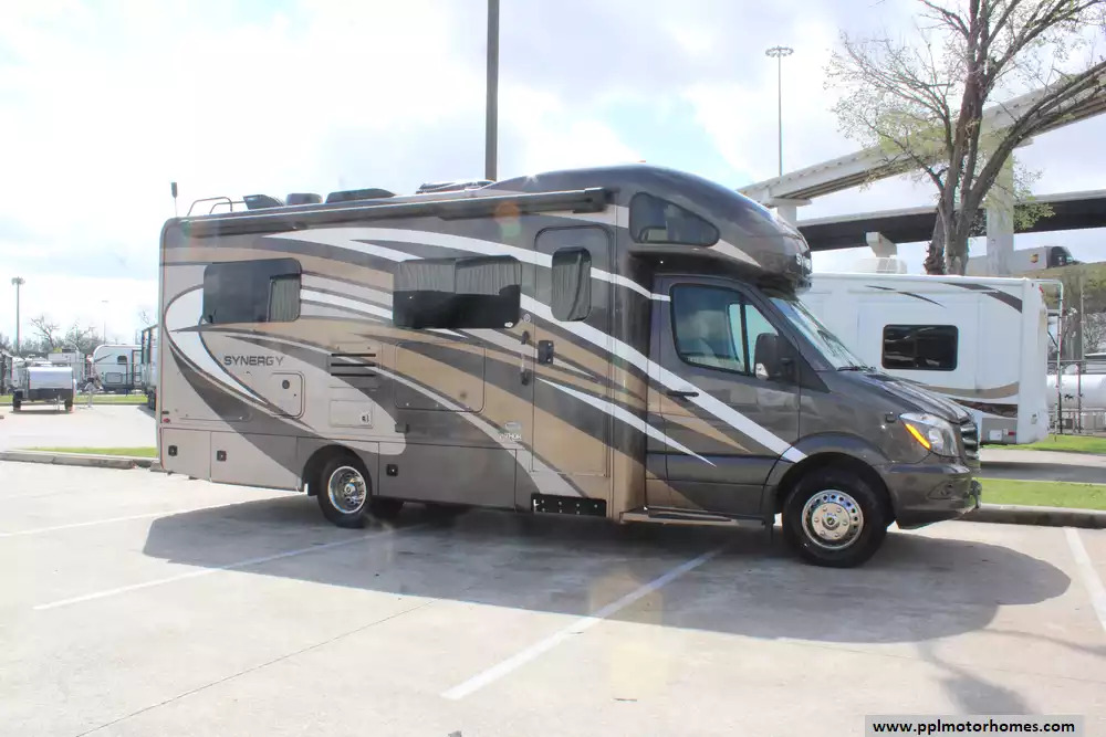 2019 Thor Synergy 24SJ in houston TX