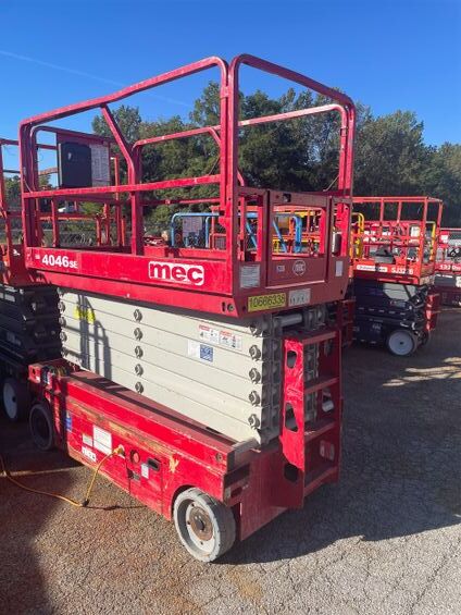 2017 MEC 4046SE in Earth City, MO