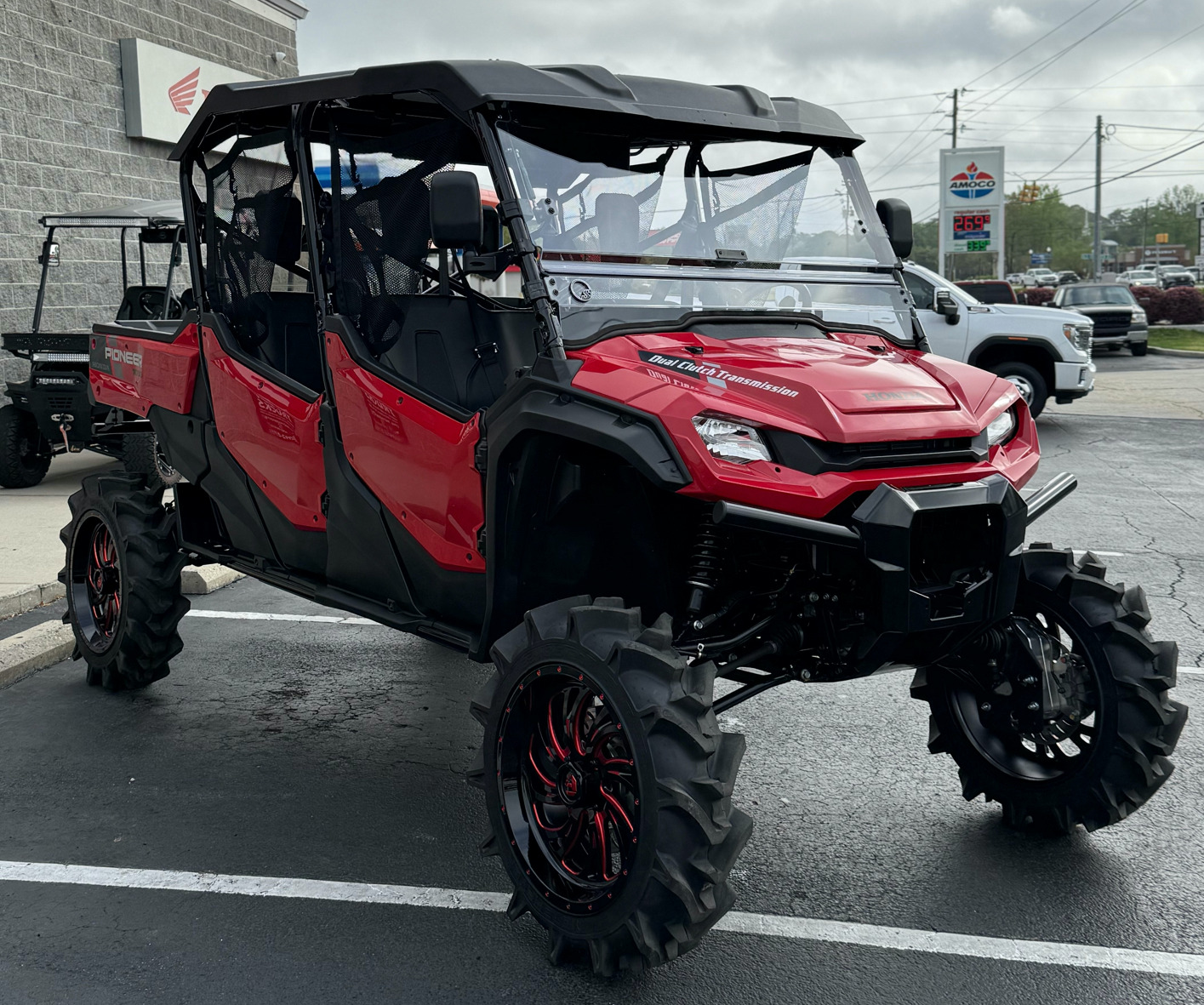 2025 Honda Pioneer 1000-6 Deluxe Crew in florence SC