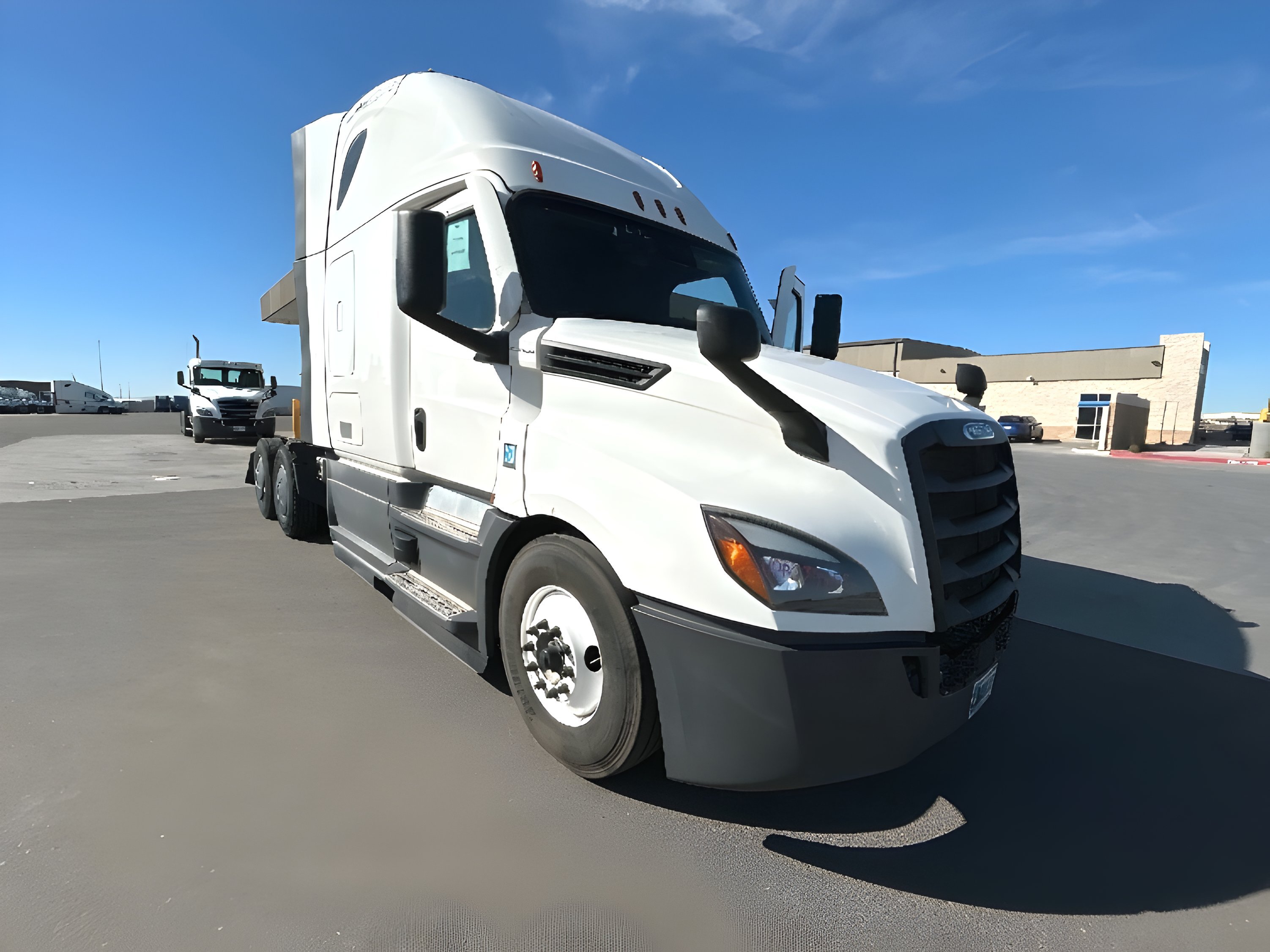 2023 FREIGHTLINER CASCADIA 126 in Phoenix, AZ