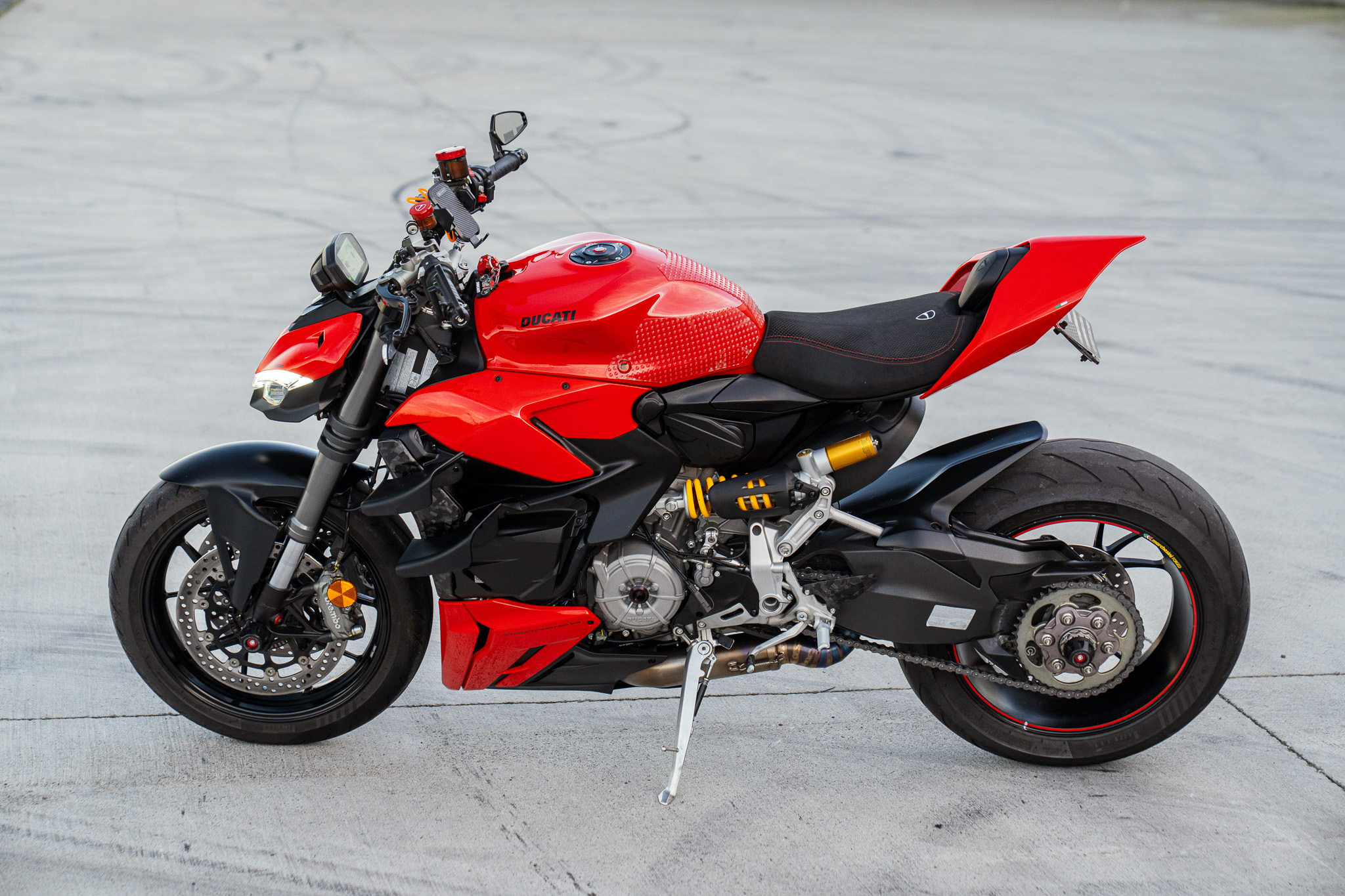 2023 Ducati STREETFIGHTER V2 in sacramento CA