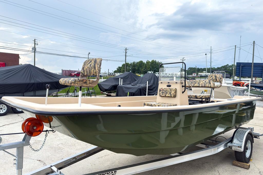2026 Carolina Skiff E21 DLX CC in douglasville GA