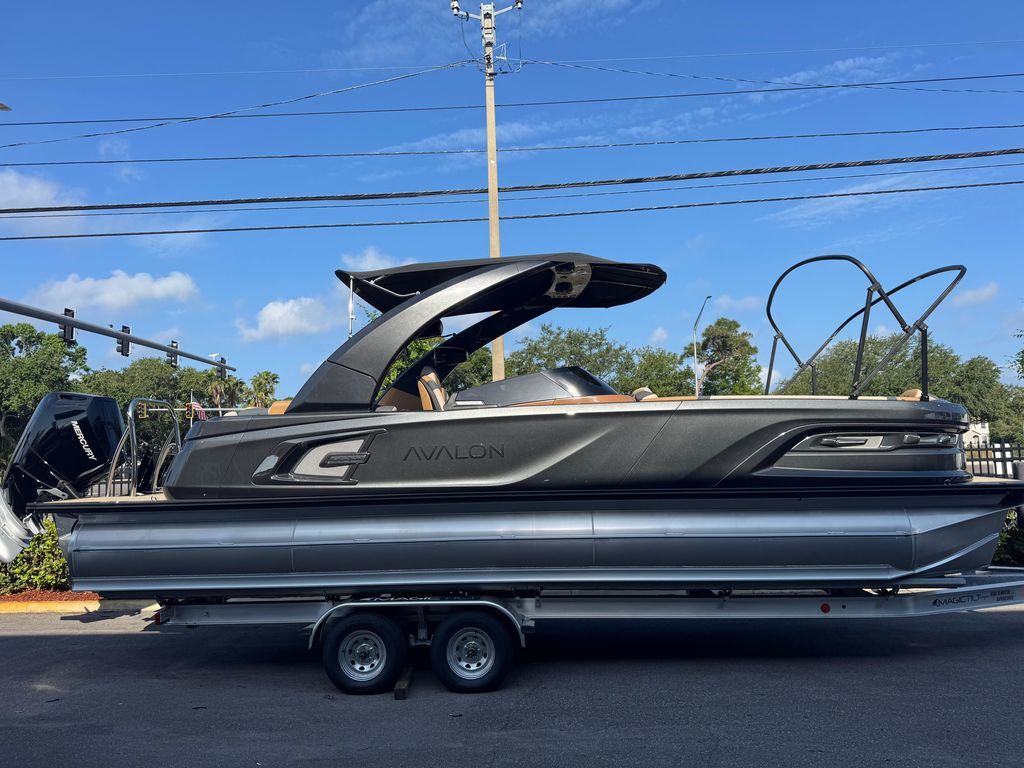 2025 Avalon Excalibur - 27' in palm harbor FL