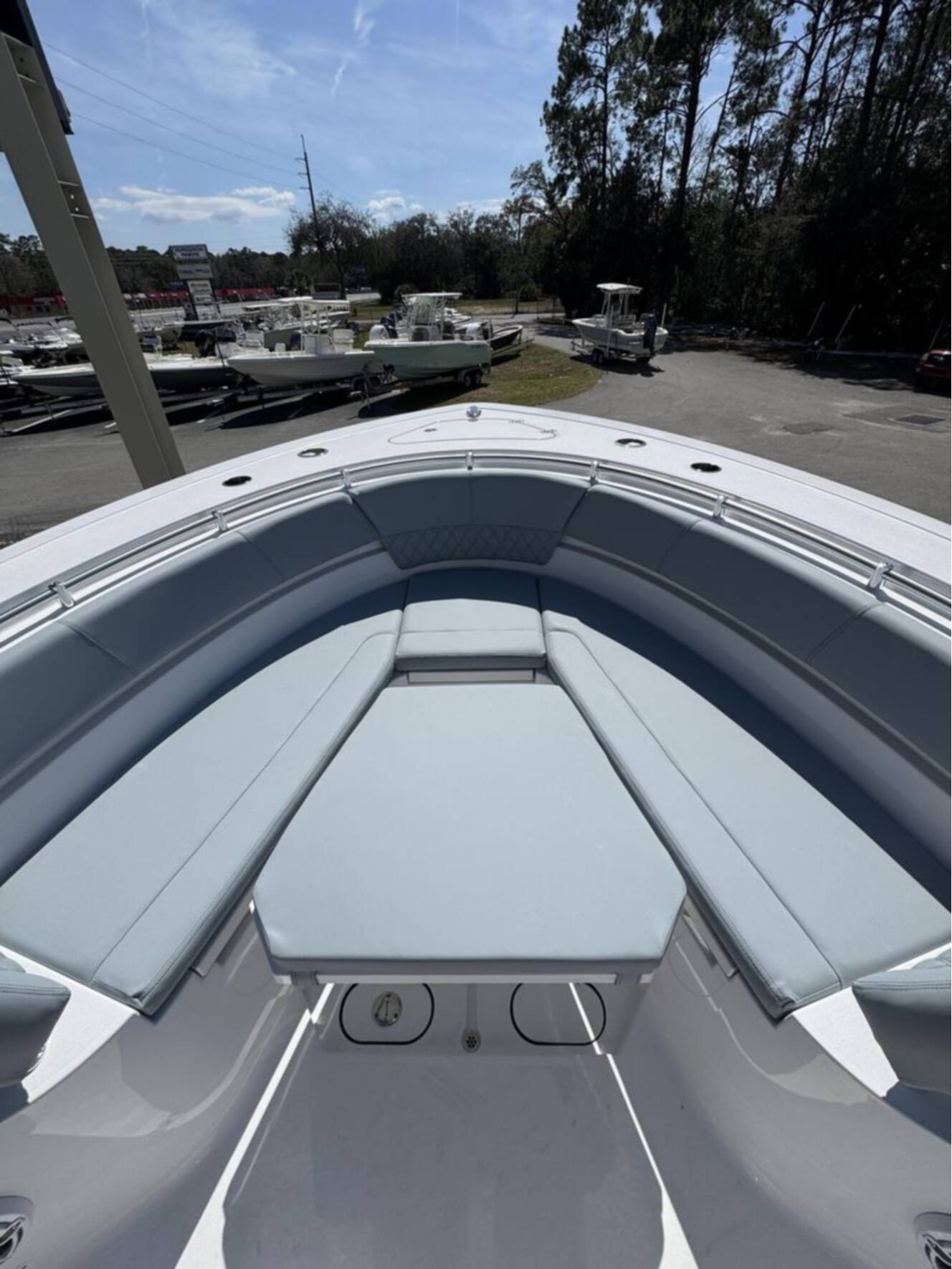 A photo of this 2026 Sportsman Heritage 321 Center Console