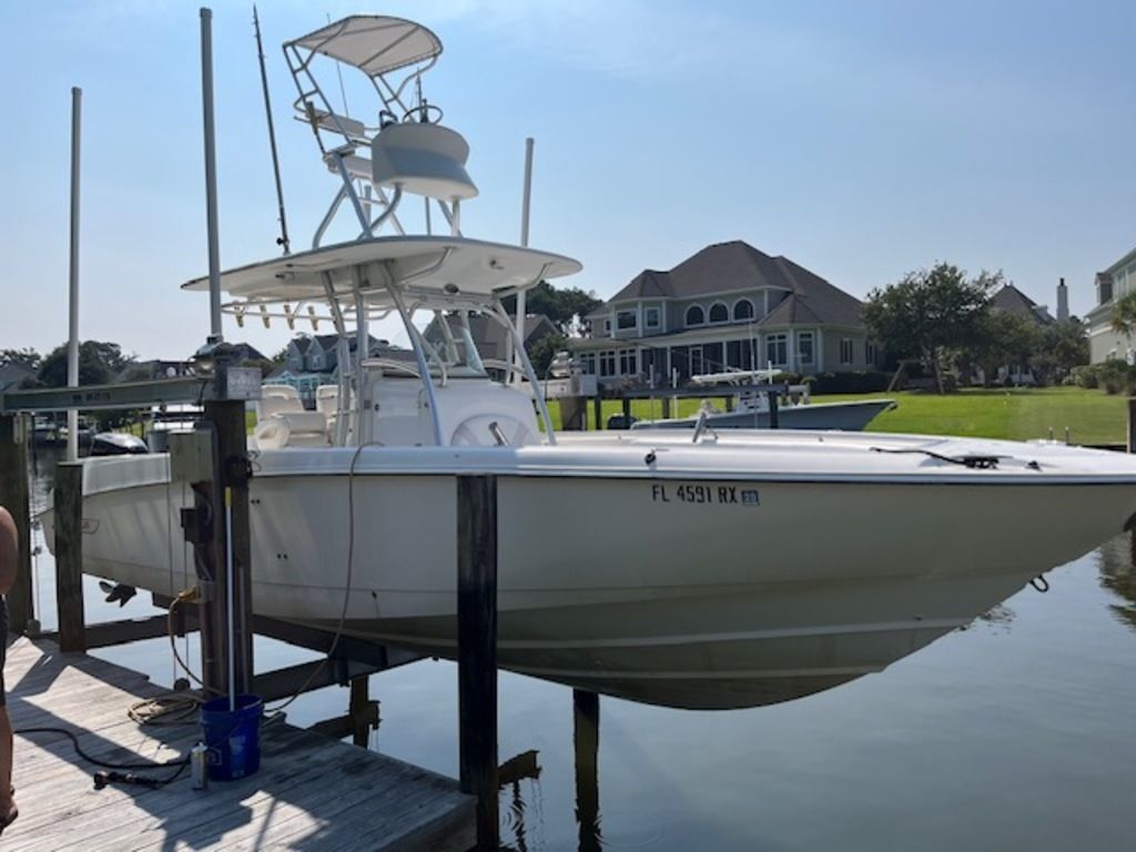 2003 Boston Whaler 320 Outrage in morehead city NC