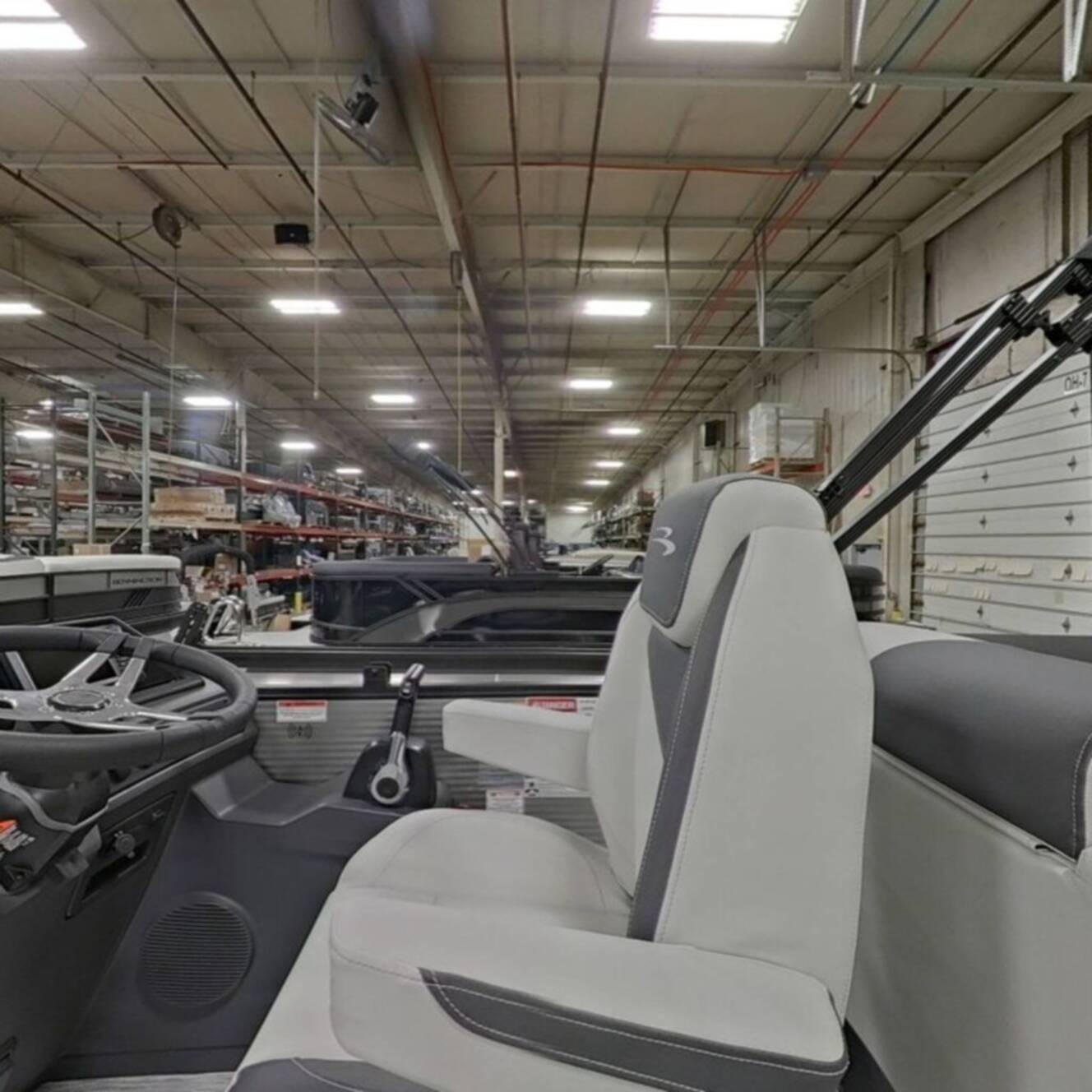 A photo of this 2026 Bennington S Quad Bench 22 SSR