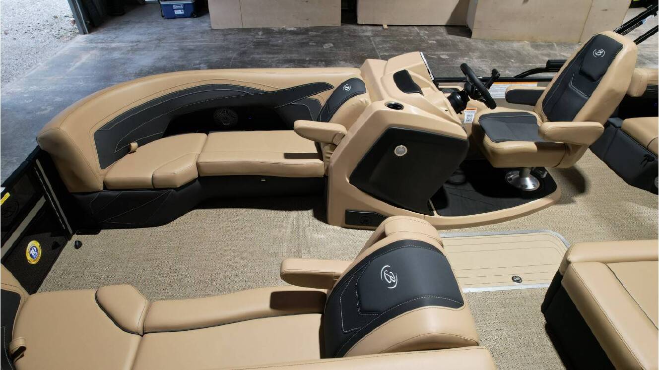A photo of this 2026 Barletta CABRIO C22M