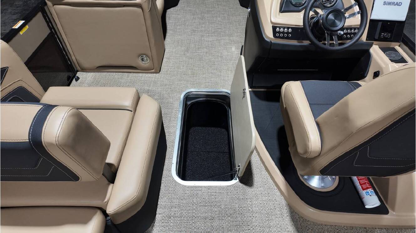 A photo of this 2026 Barletta CABRIO C22M