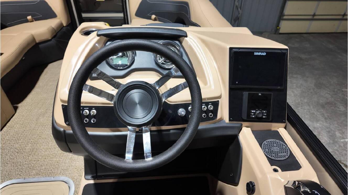 A photo of this 2026 Barletta CABRIO C22M