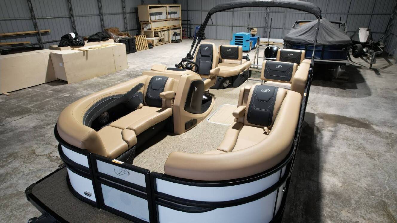 A photo of this 2026 Barletta CABRIO C22M