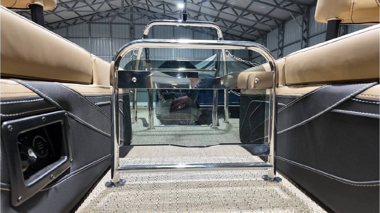A photo of this 2026 Barletta CABRIO C22M
