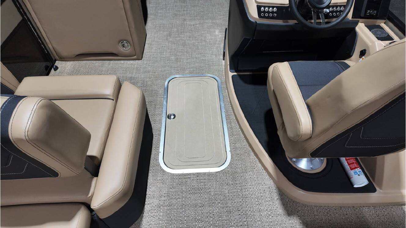 A photo of this 2026 Barletta CABRIO C22M
