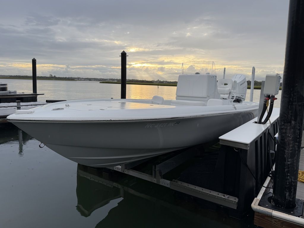 2024 Contender 26 Bay in morehead city NC