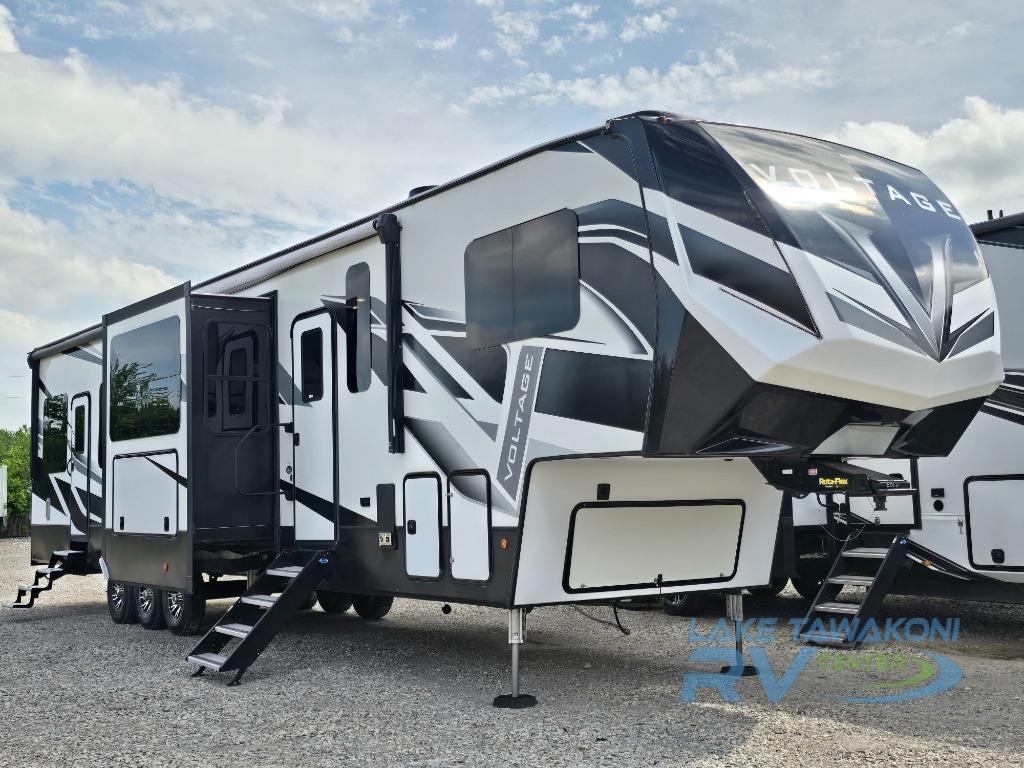 2022 Dutchmen Rv Voltage 4135 in west tawakoni TX