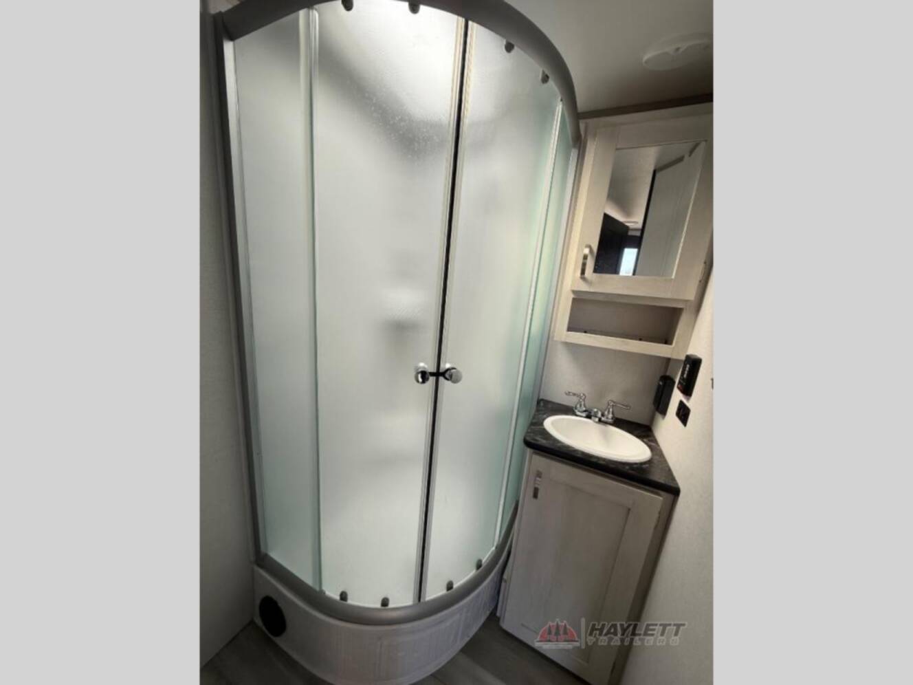 A photo of this 2021 Prime Time Rv Tracer 22RBS