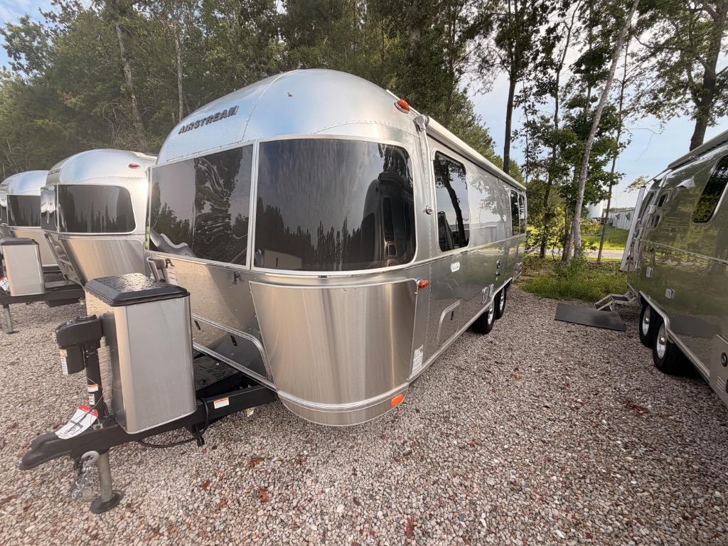 View more photos of this listing