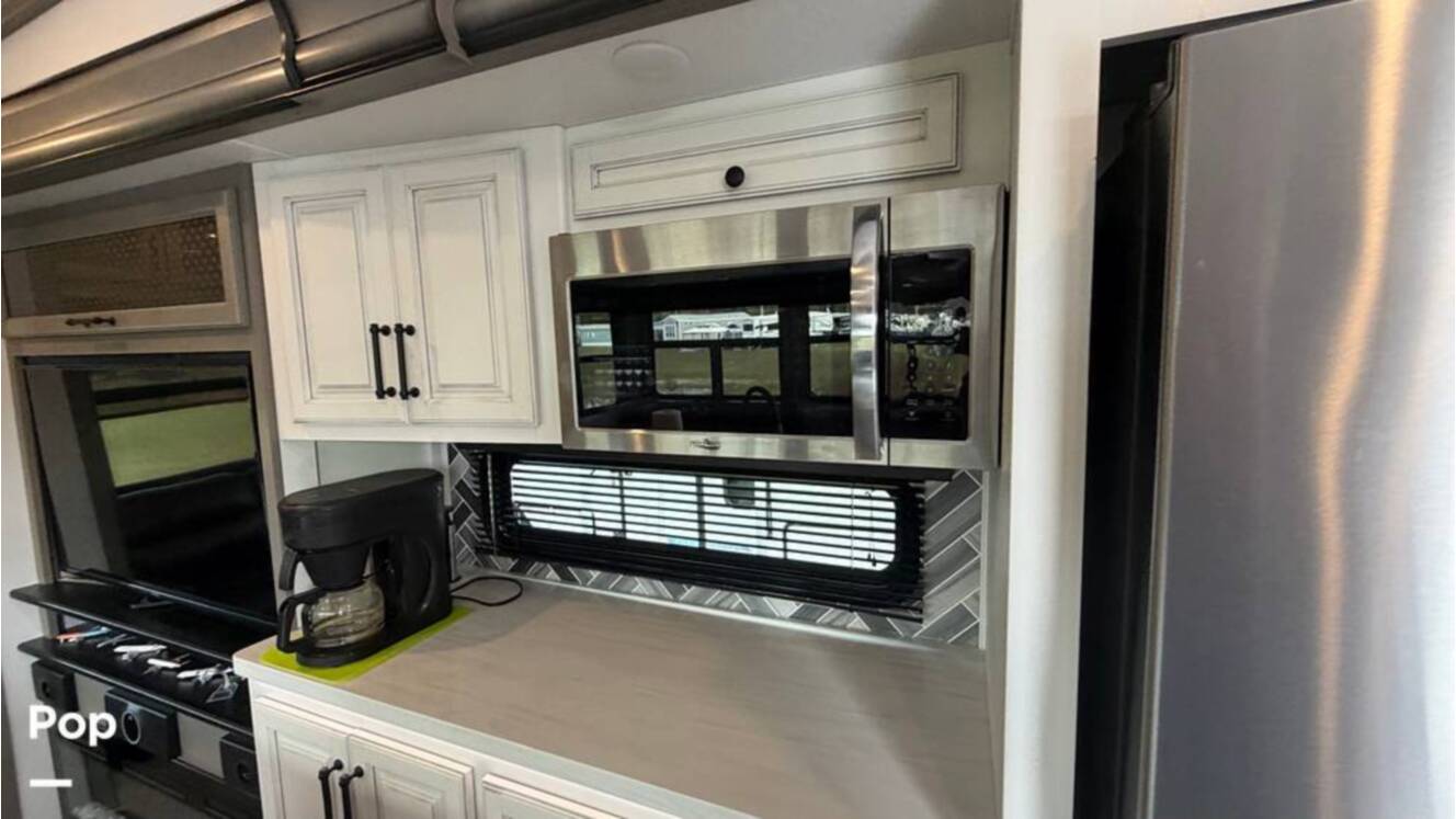 A photo of this 2022 Keystone Montana 3231CK