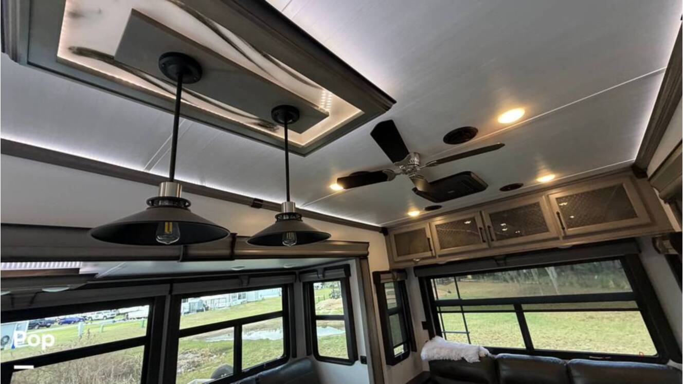 A photo of this 2022 Keystone Montana 3231CK