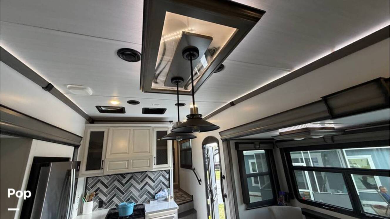 A photo of this 2022 Keystone Montana 3231CK