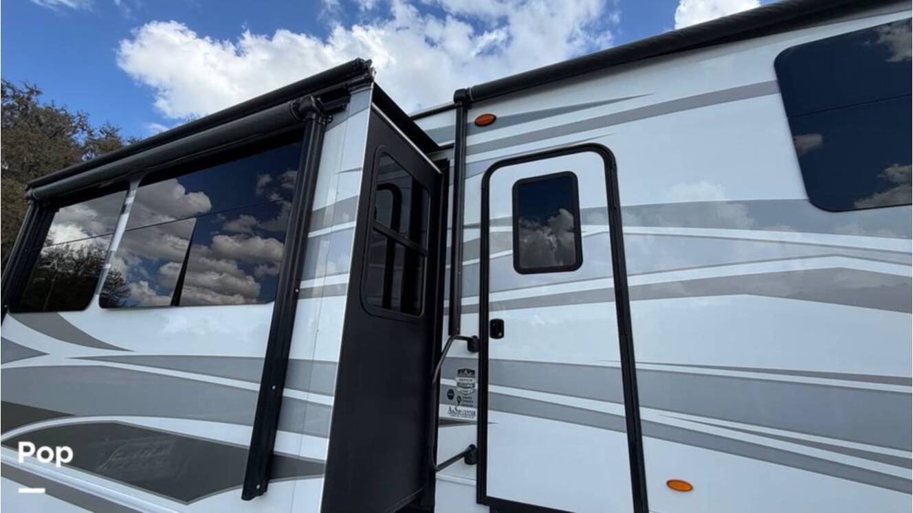 A photo of this 2022 Keystone Montana 3231CK