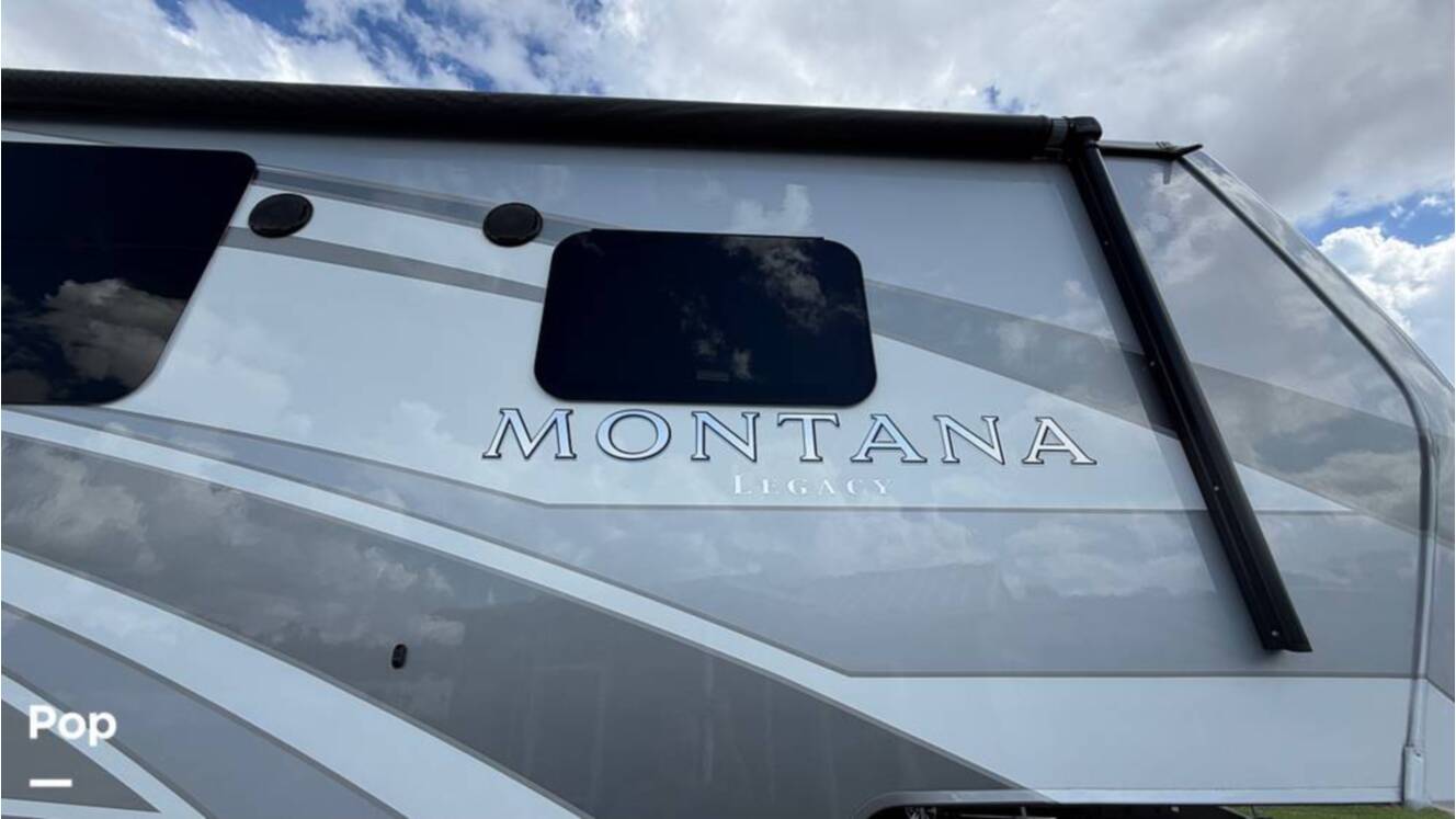 A photo of this 2022 Keystone Montana 3231CK