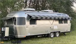 2019 Airstream GLOBETROTTER 27FBQ RV