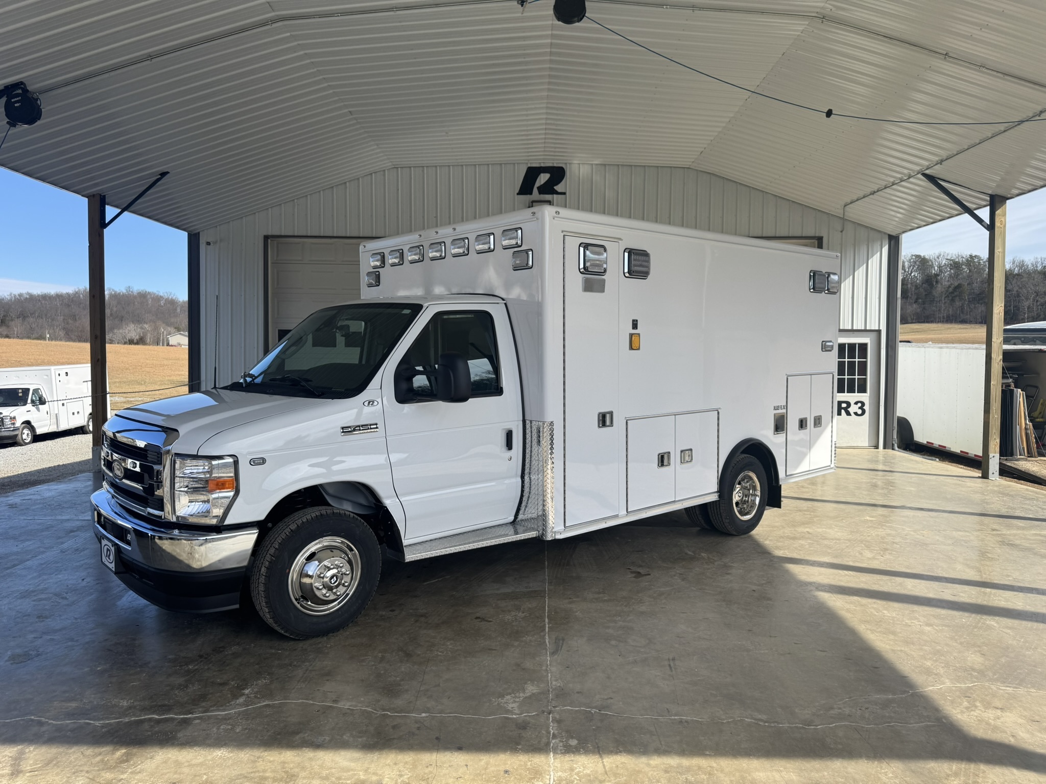 2026 FORD E450 in Greeneville, TN