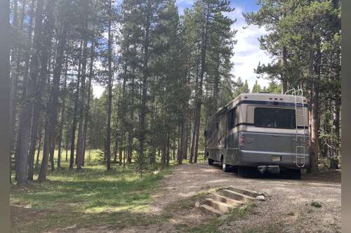 2005 Safari TREK 30 in belgrade MT
