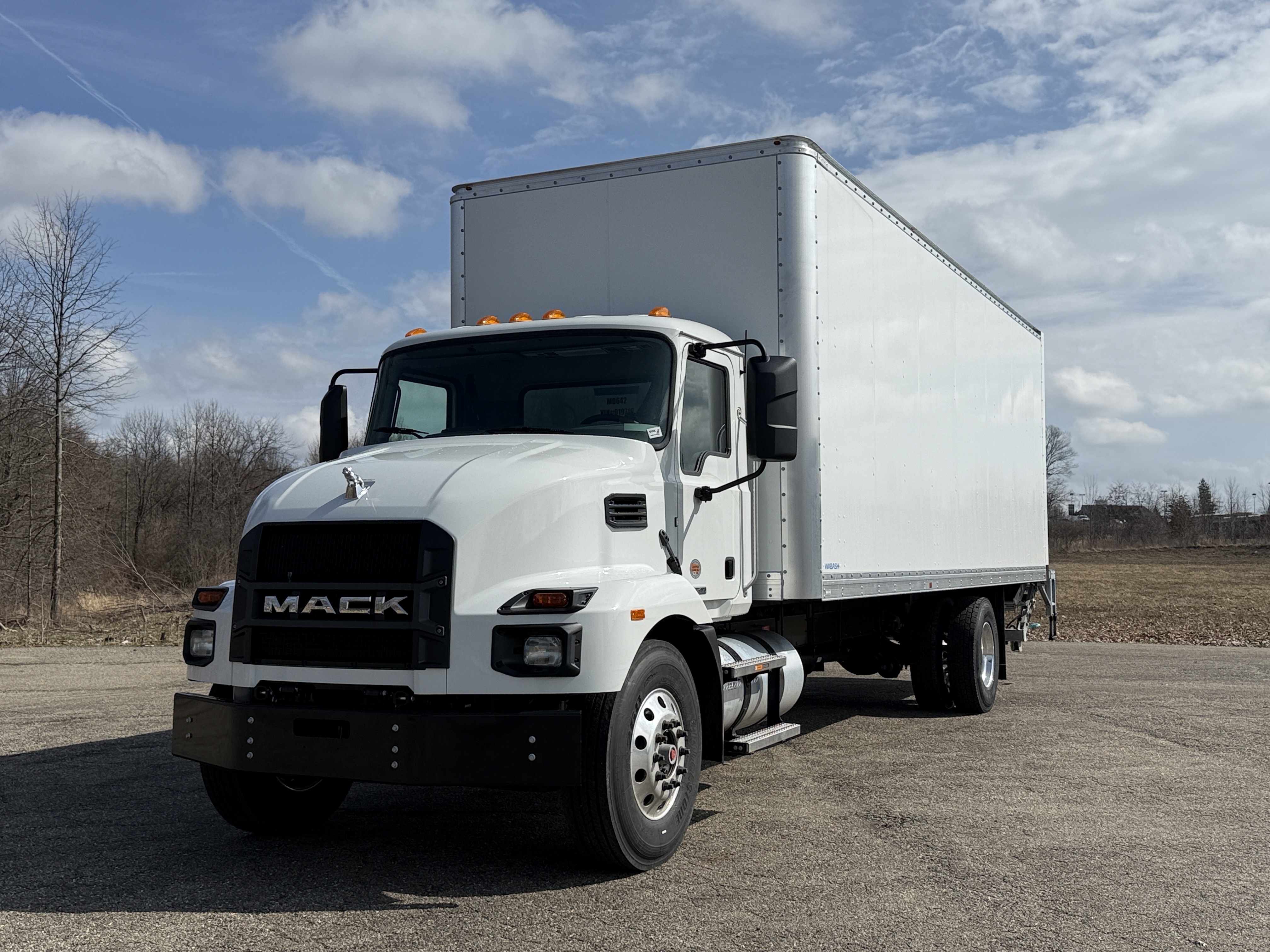 2027 MACK MD6 in Youngstown, OH
