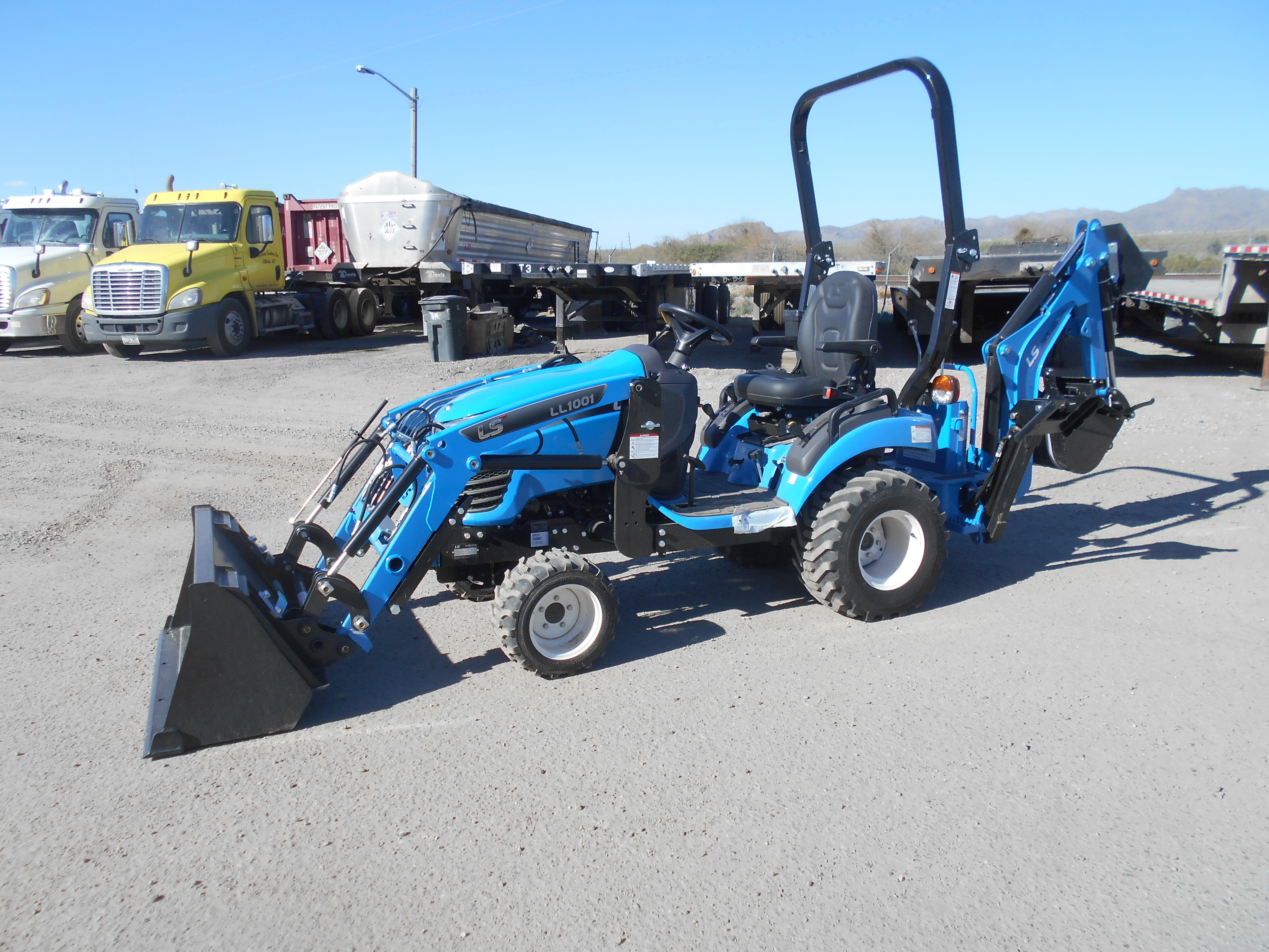 LS TRACTOR MT125 in Tucson, AZ