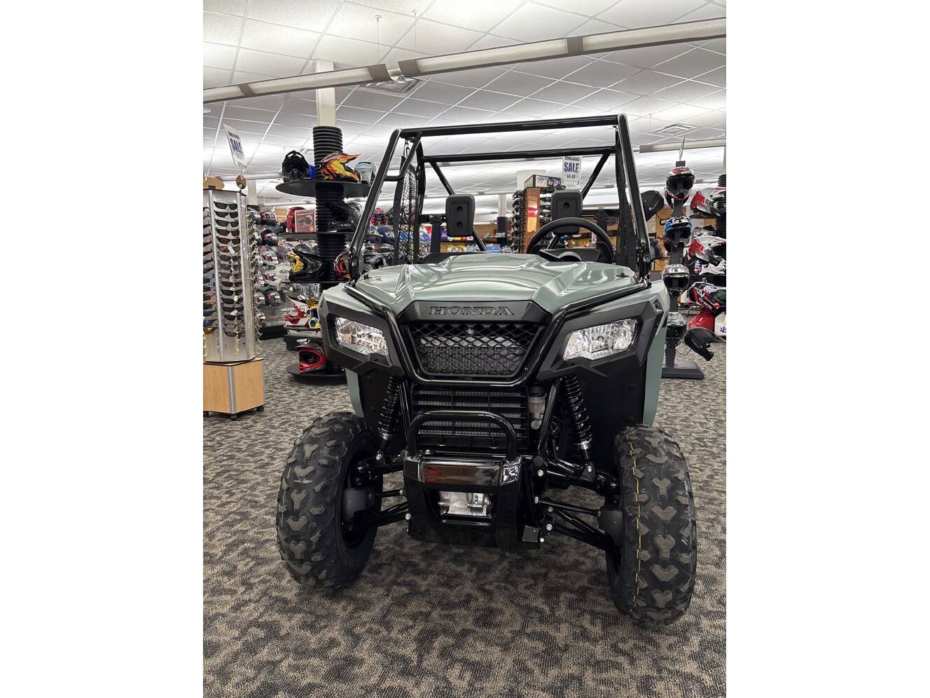 A photo of this 2026 Honda SXS 520