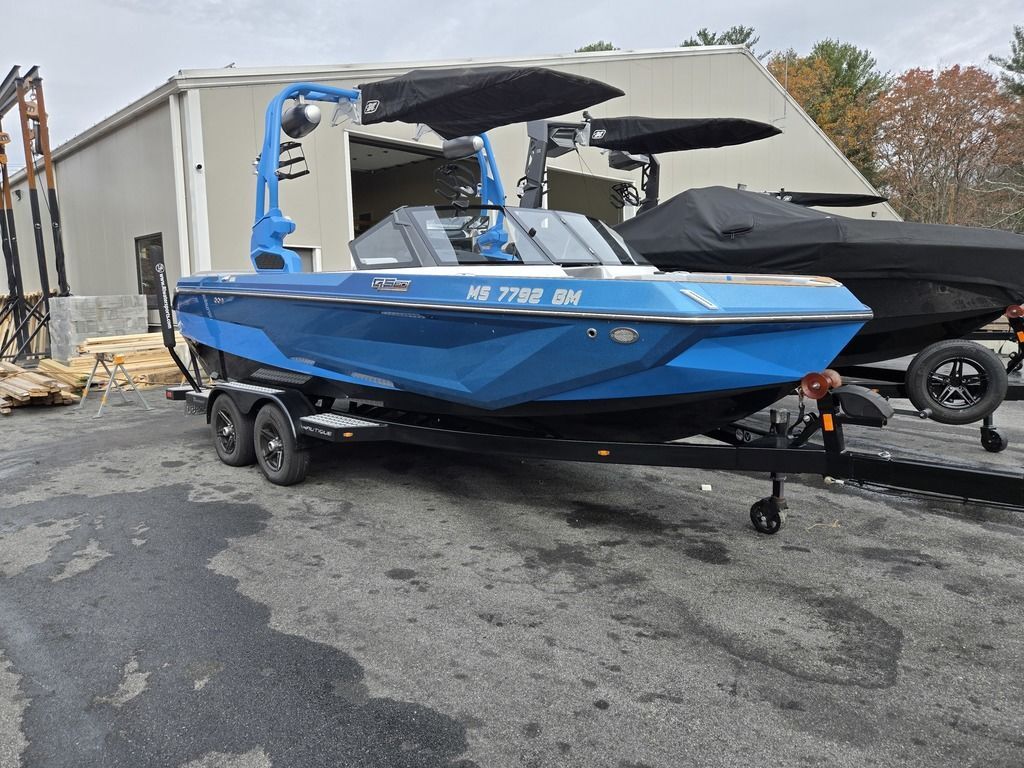 2023 Nautique Super Air Nautique GS20 GS22 in oakland RI