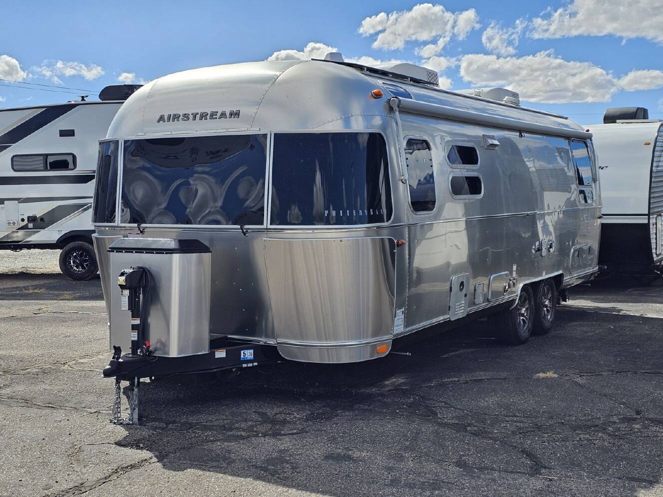 A photo of this 2025 Airstream AIRSTREAM POTTERY BARN 28RB TWIN