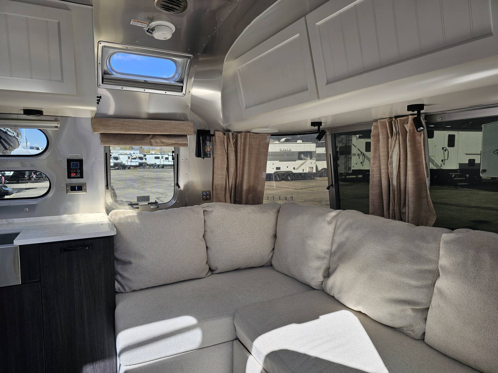 View more photos of this listing