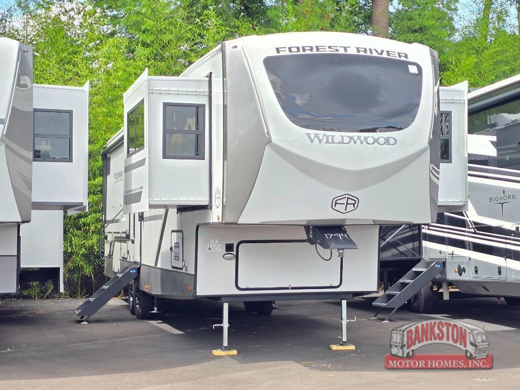 2026 Forest River Rv Wildwood Heritage Glen Elite Series 36FL in huntsville AL