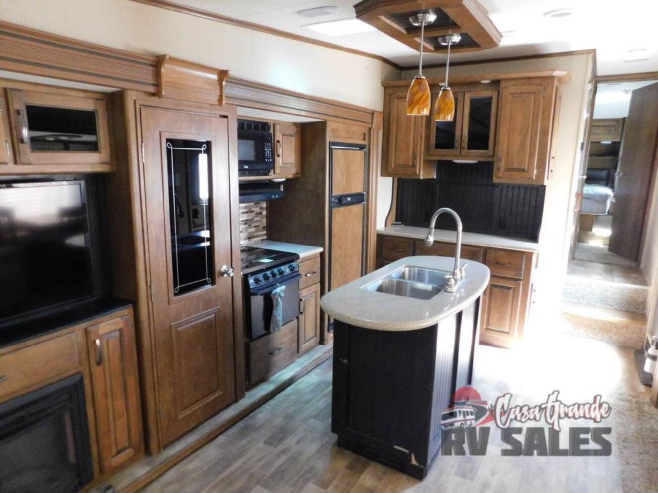 A photo of this 2016 Grand Design Reflection 303RLS
